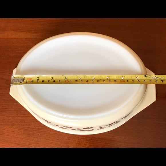Vintage Pyrex 2.5 Qt oval casserole dish model #045 Gold Acorn Oak Leaf pattern - Picture 11 of 11